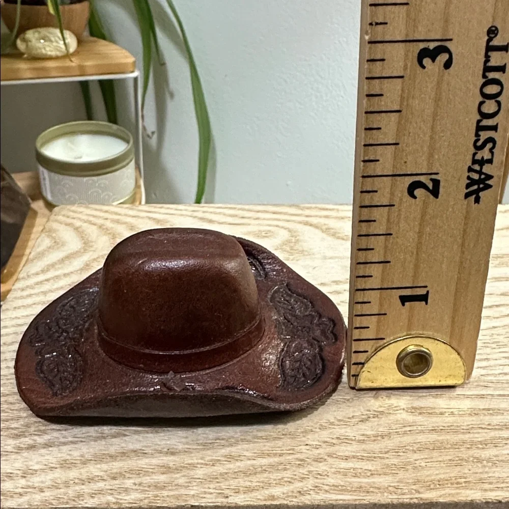 Western Brown‎ Tooled Leather Cowboy Hat & Saddle Christmas Ornaments Set Of 2